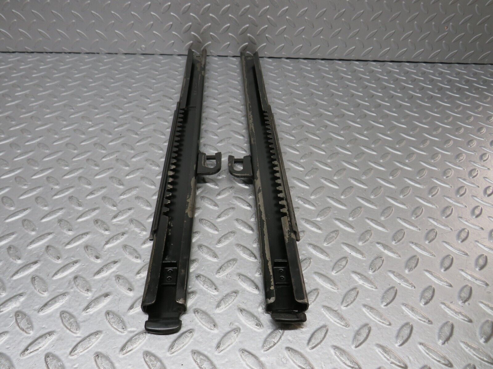 35627 Mercedes-Benz R107 280SL Front Seat Rail Pair 1079104127 1079104327