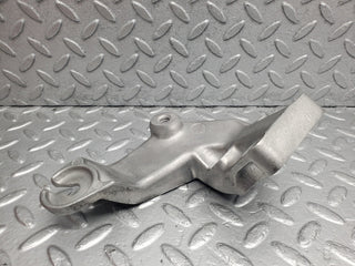 C126 engine mount bracket left used OEM