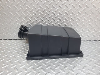 44766 Mercedes-Benz W124 220E Air Filter Box Housing Lid