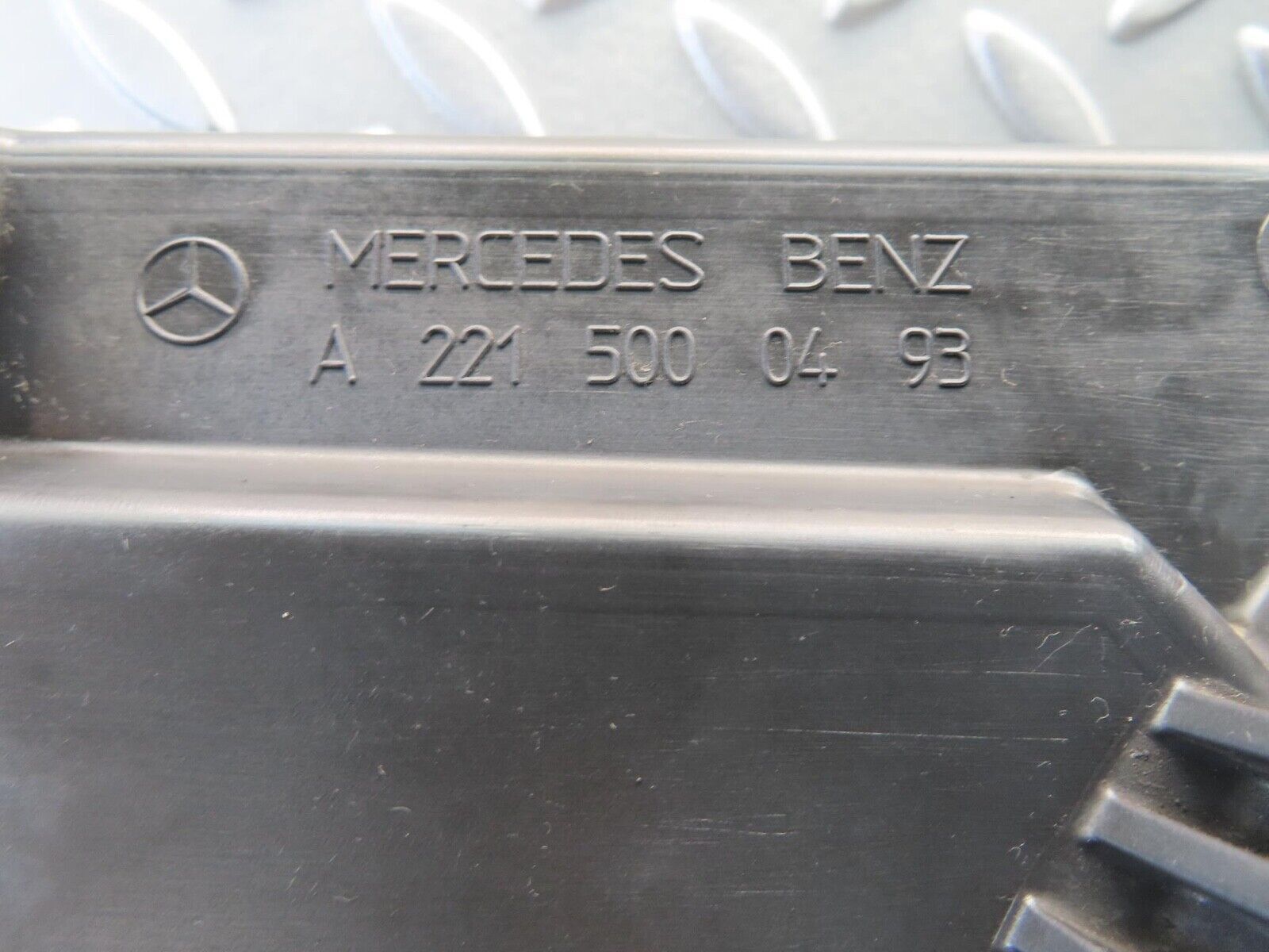 11315 Mercedes-Benz W221 S320 Radiator Cooling Fan 2215000493