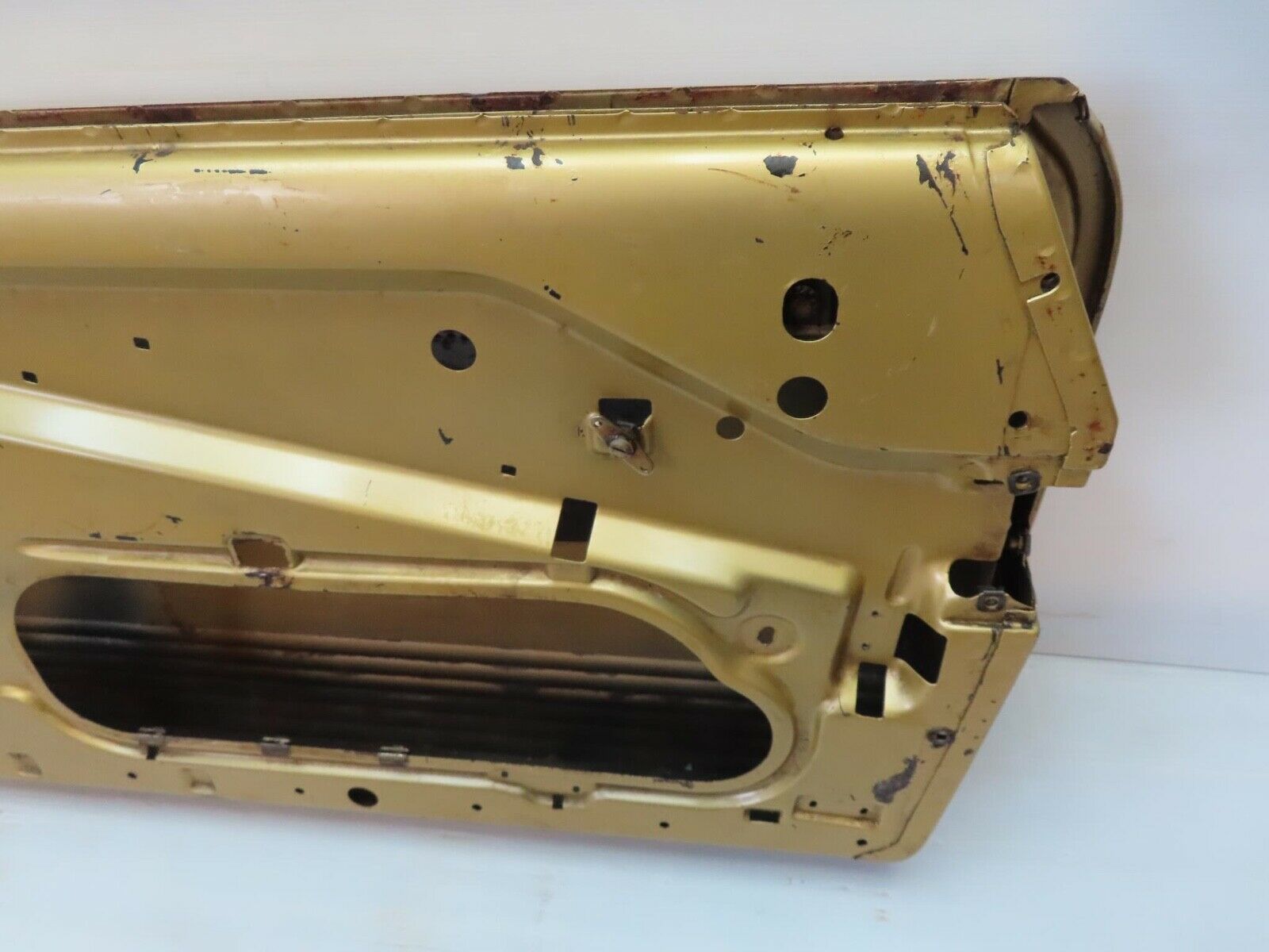 11828 Mercedes-Benz R107 450SL Front Right Door