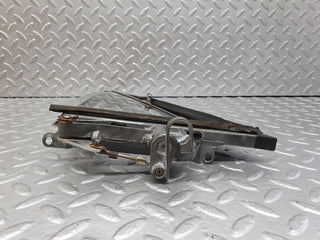 43225 Mercedes-Benz W108 280SE Front Right Quarter Window