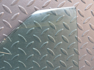 40187 Mercedes-Benz R107 Hardtop Quarter Window Glass Left Side