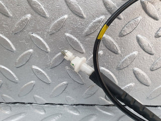 42447 Mercedes-Benz R129 320SL Coupe Gearbox Cable 1292600651