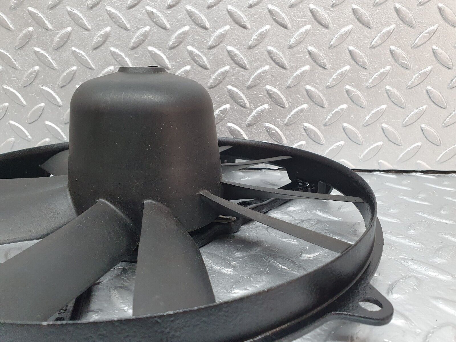 42188 Mercedes-Benz R129 320SL Coupe Radiator Cooling Fan AEG 0005007693