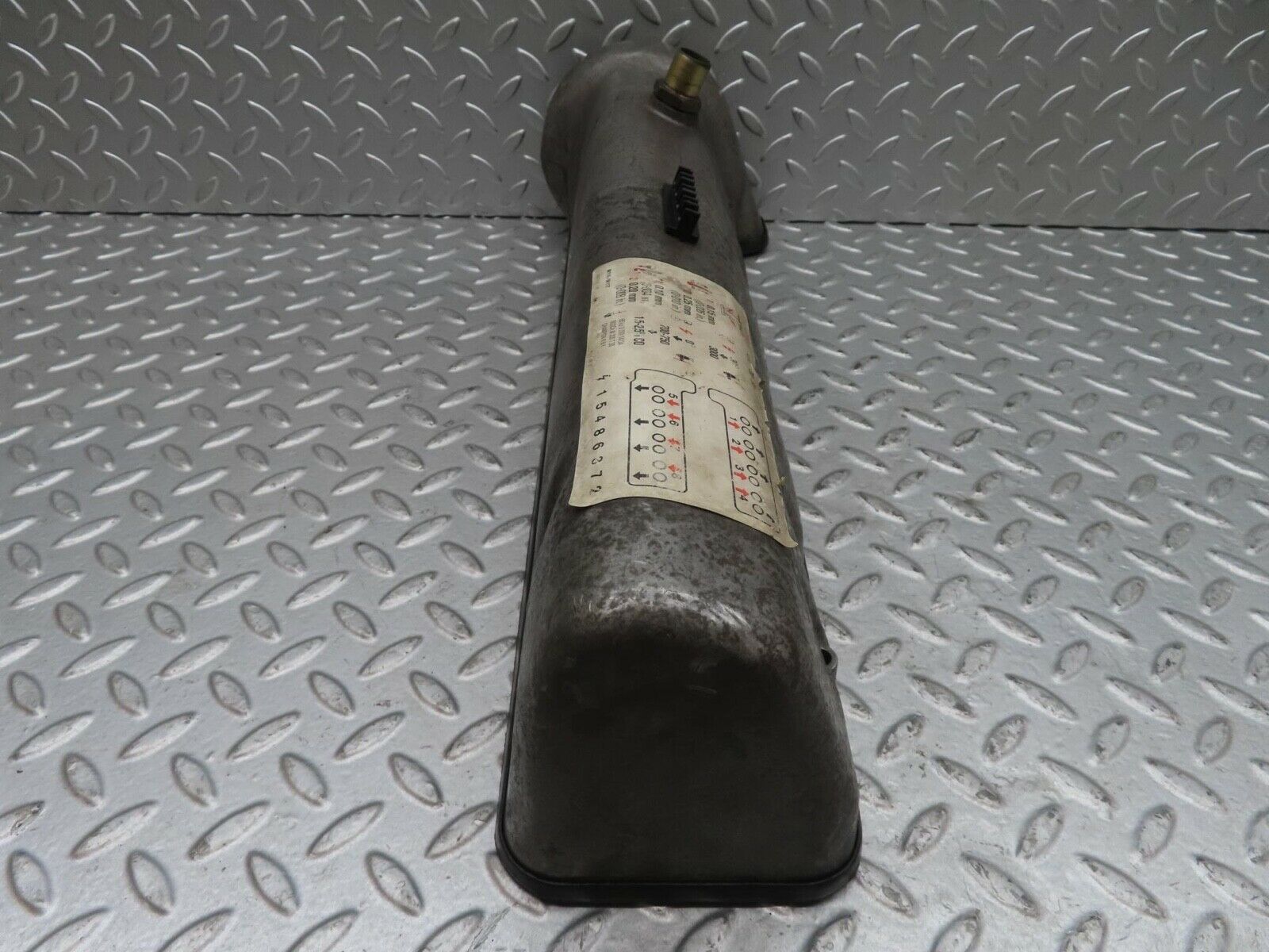 13828 Mercedes-Benz R107 450SL Cylinder Head Valve Cover Left Side 1160161805