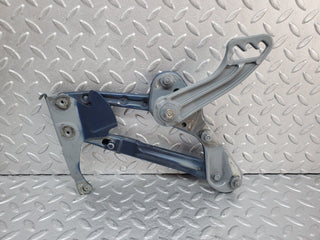 44843 Mercedes-Benz W124 220E Bonnet Hinge Left Side 1248800328 1298870174