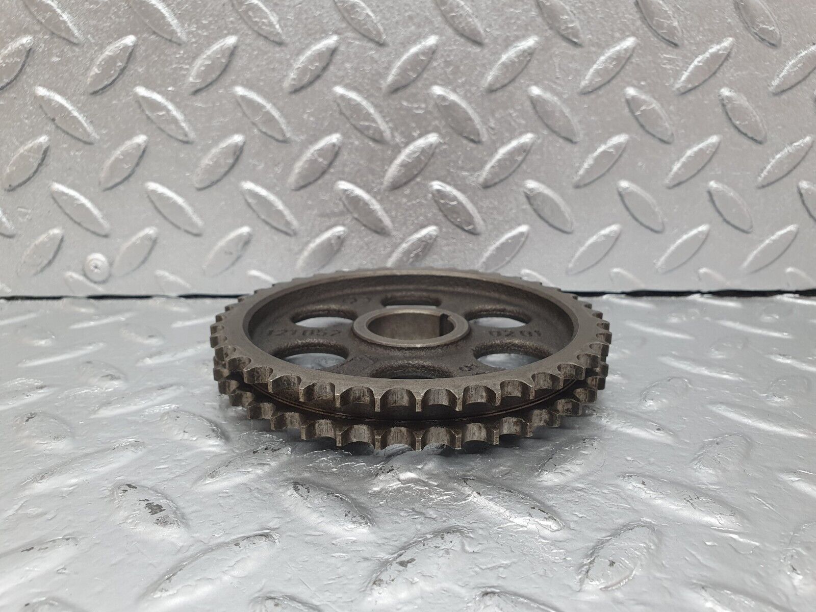 43292 Mercedes-Benz W108 280SE Camshaft Timing Gear 1210520201