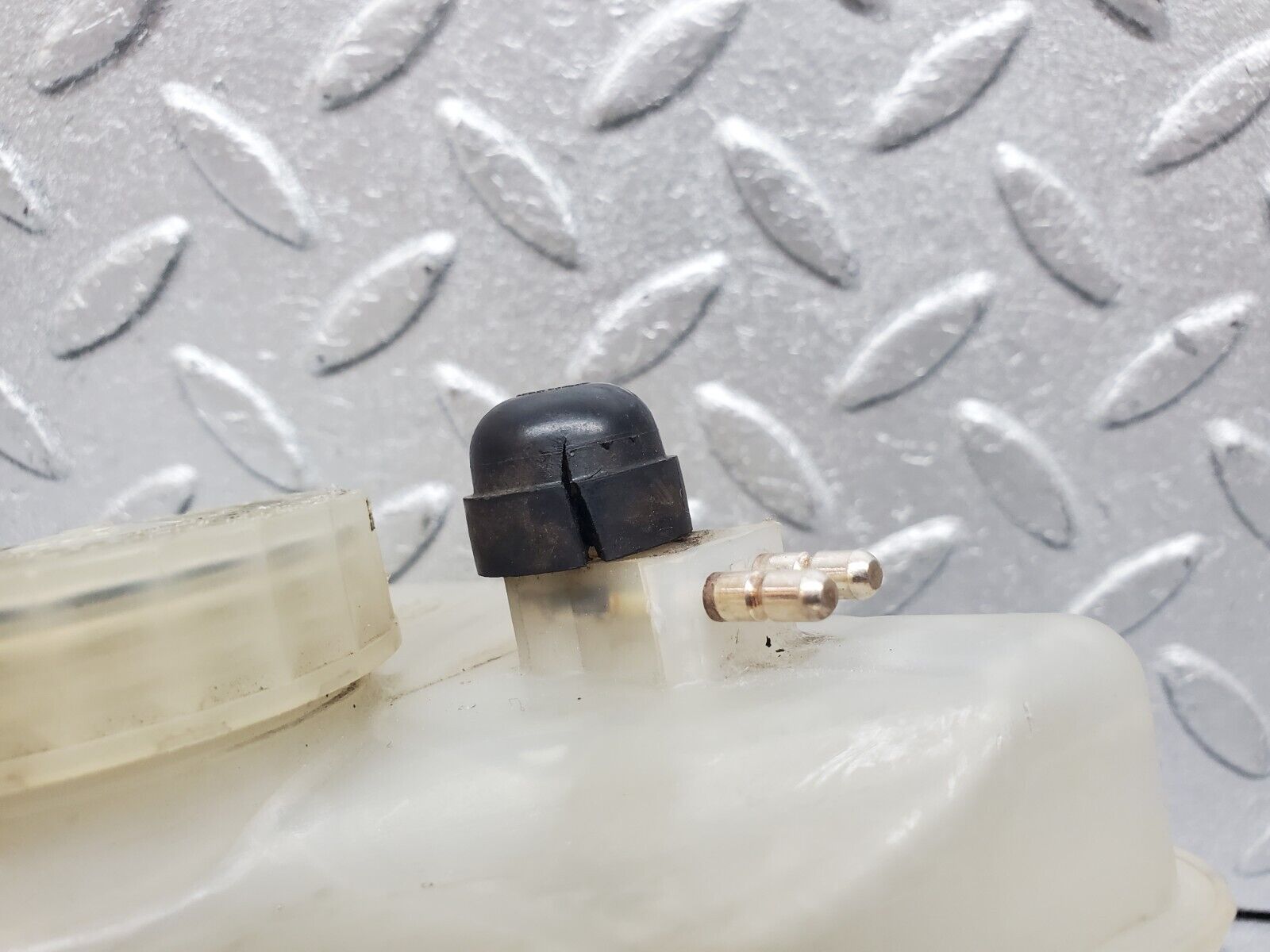 45474 Mercedes-Benz C123 230CE Coupe Brake Fluid Reservoir Tank ATE