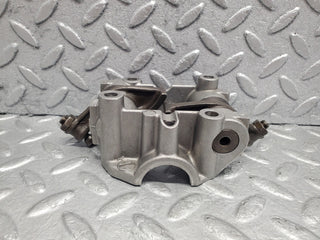 W124 rocker arms camshaft bearing block used OEM