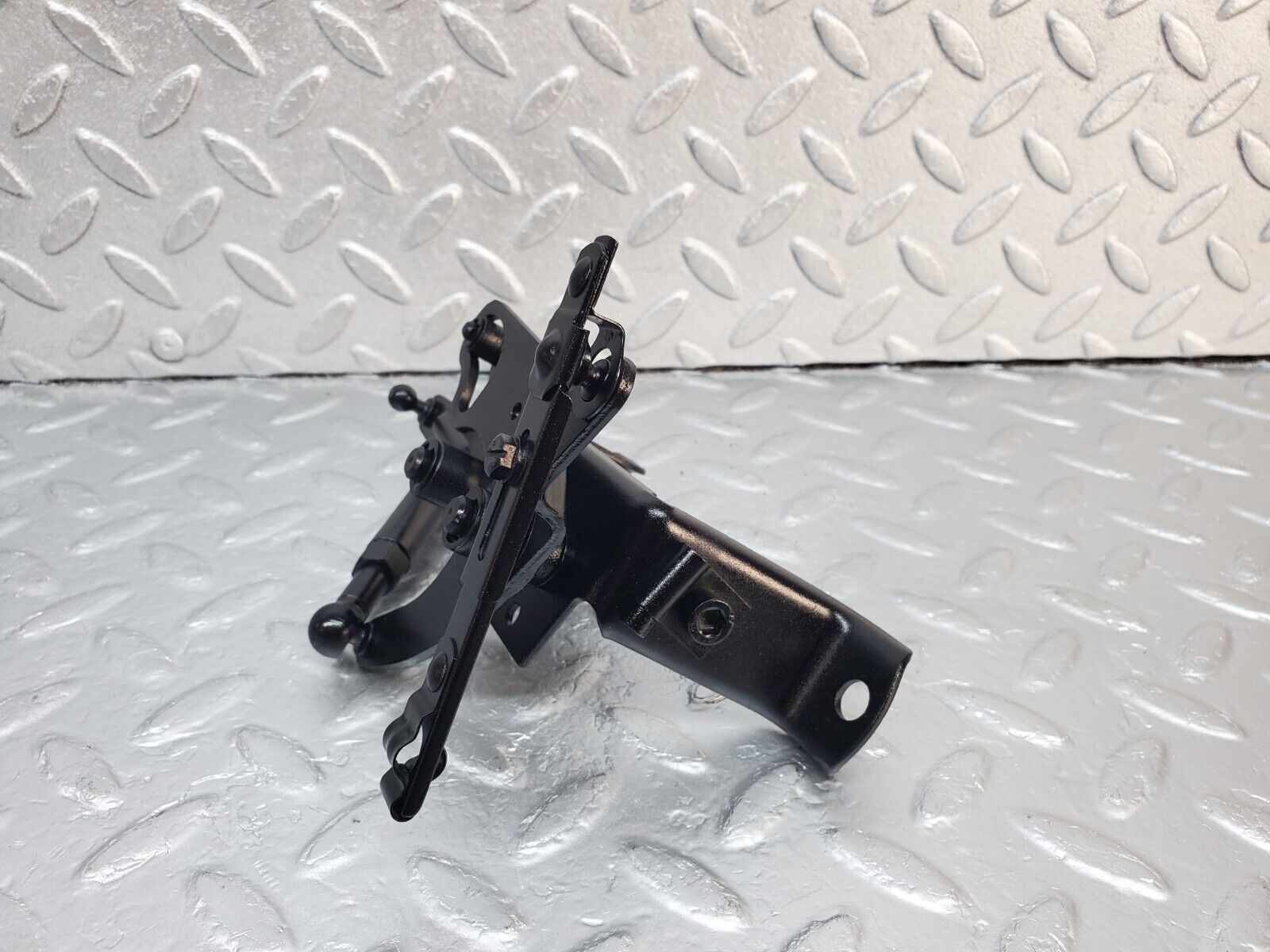 45935 Mercedes-Benz W126 420SE Throttle Linkage