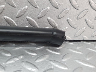 43667 Mercedes-Benz C126 380SEC Coupe Air Intake Hose Pipe 1160942082