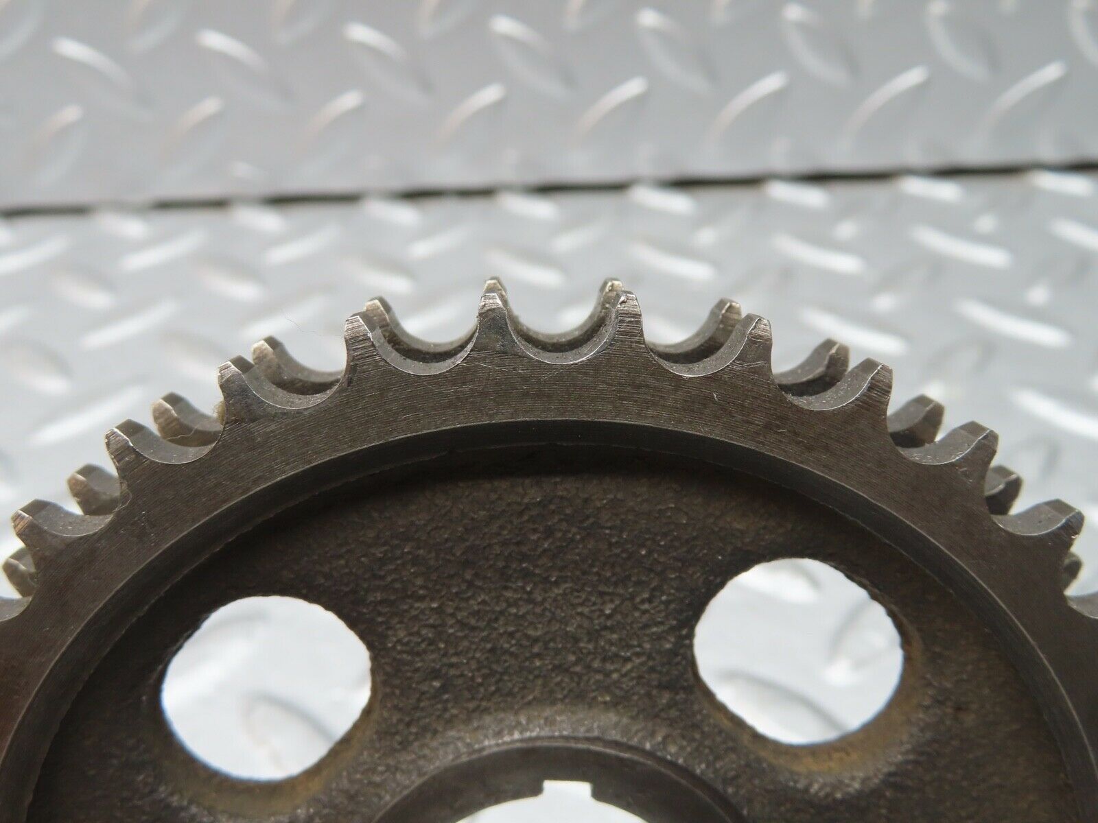 20682 Mercedes-Benz R107 450SL Camshaft Timing Gear 1160520601