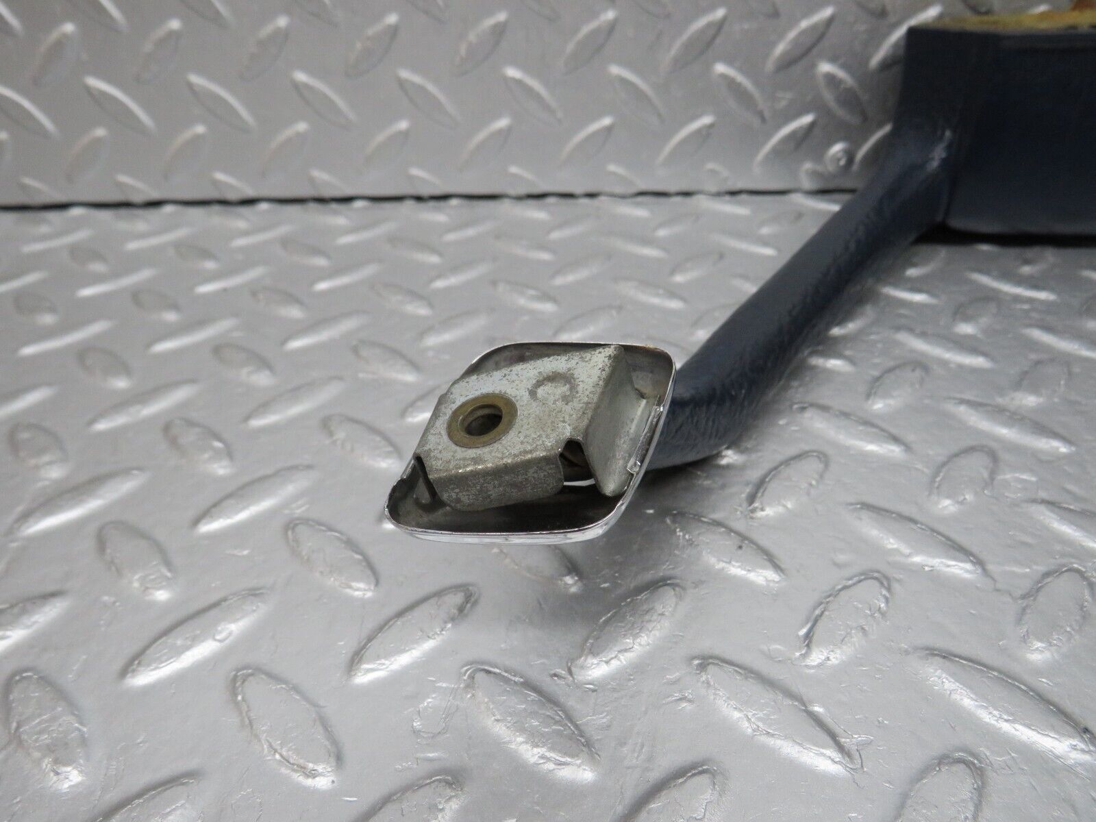 39077 Mercedes-Benz R107 500SL Interior Door Handle Right Blue