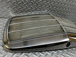 31899 Mercedes-Benz W123 Bonnet Grill Chrome 1238880923