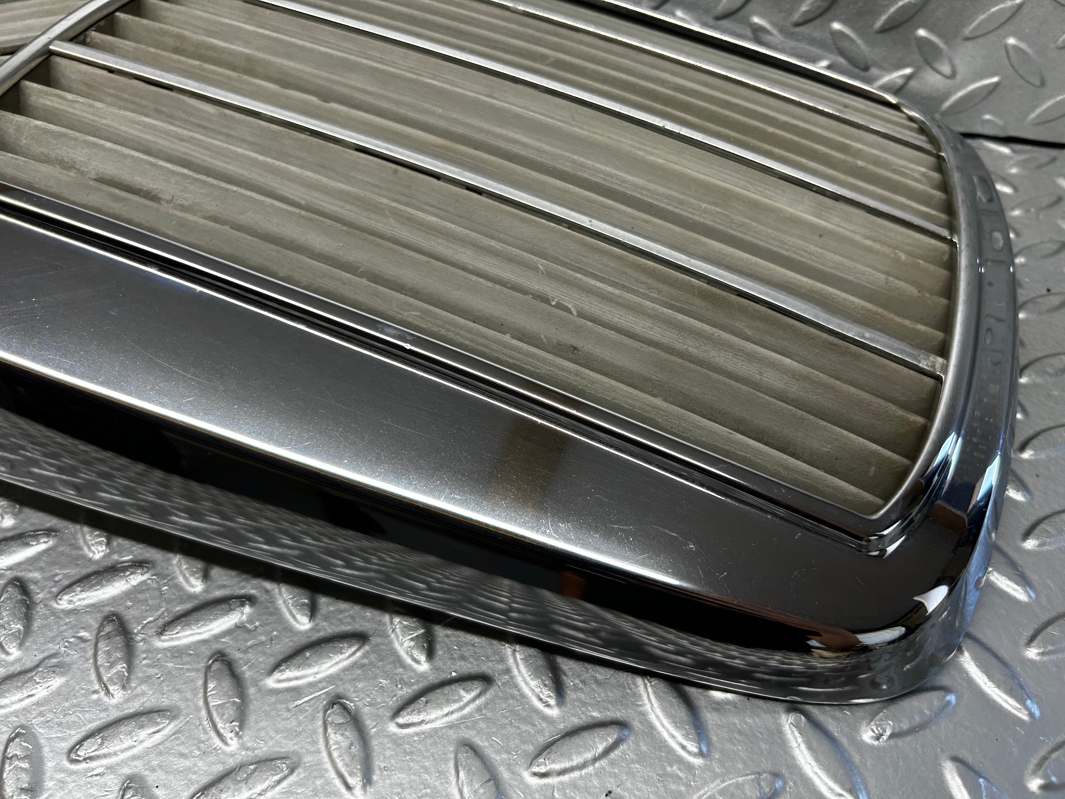 28420 Mercedes-Benz S123 240D Wagon Bonnet Grill Chrome 1238880923