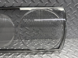31058 Mercedes-Benz W123 200D Headlight Lens Hella Left Side 117683-00