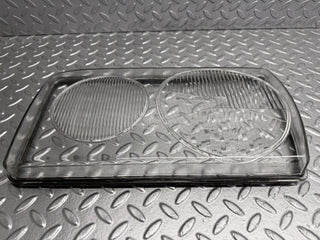 31058 Mercedes-Benz W123 200D Headlight Lens Hella Left Side 117683-00