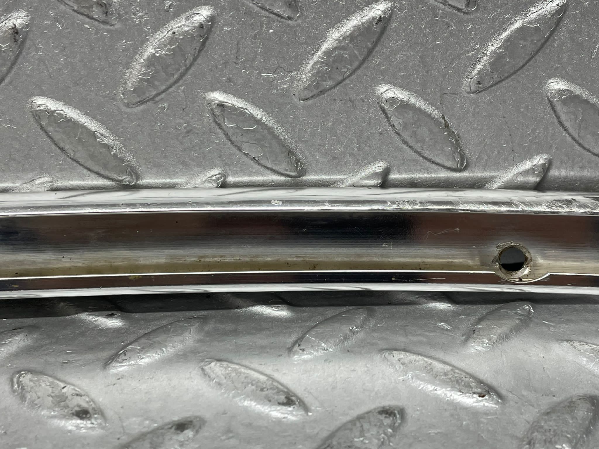 37907 Mercedes-Benz R107 450SL Hardtop B Pillar Chrome Trim Right Side