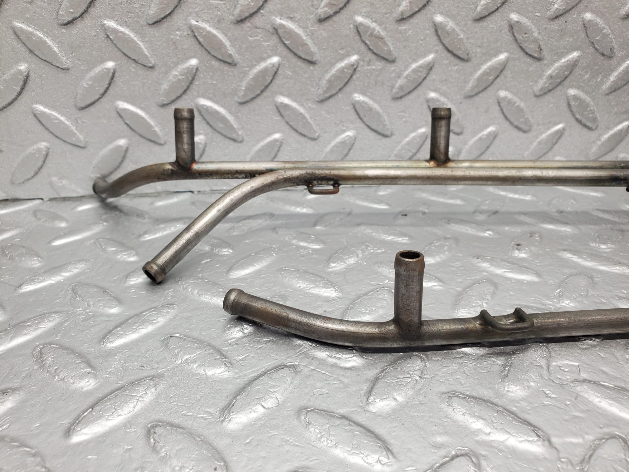 1442 Mercedes-Benz C107 350SLC Fuel Injection Pipe 1160700033