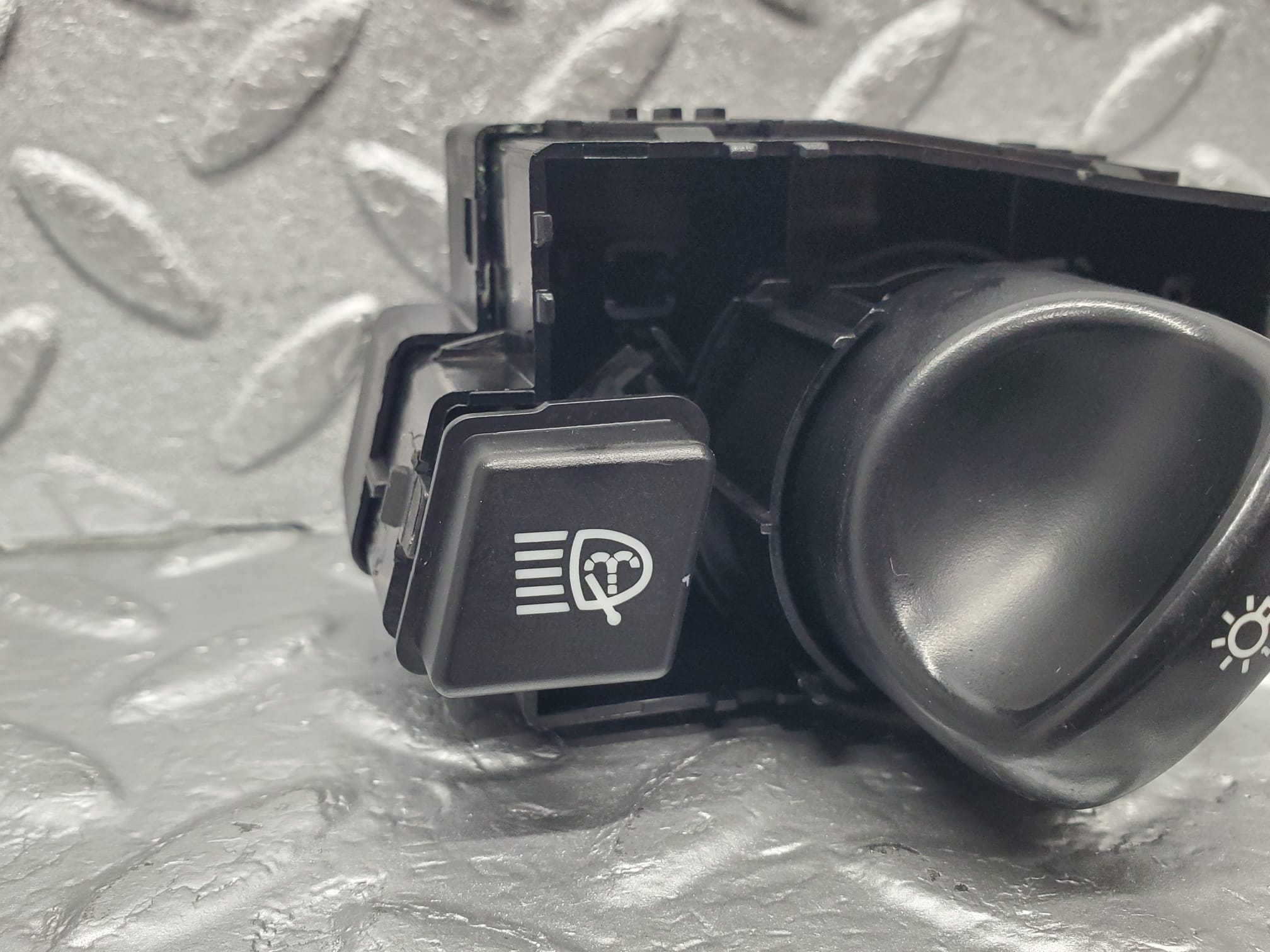 1490 Mercedes-Benz W220 S430 Headlight Control Switch 2205450704