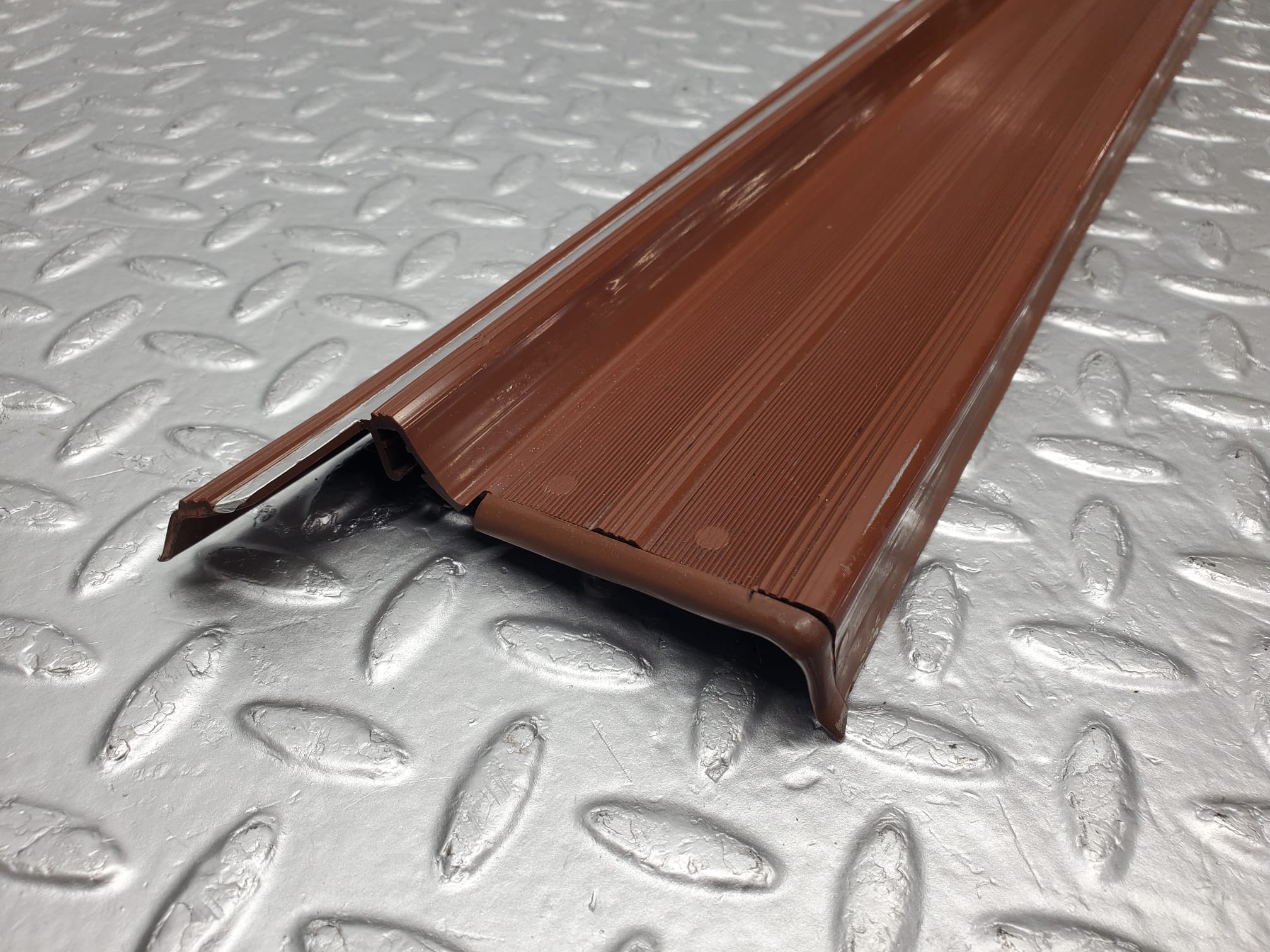 2149 Mercedes-Benz W116 350SE Front Left Door Sill