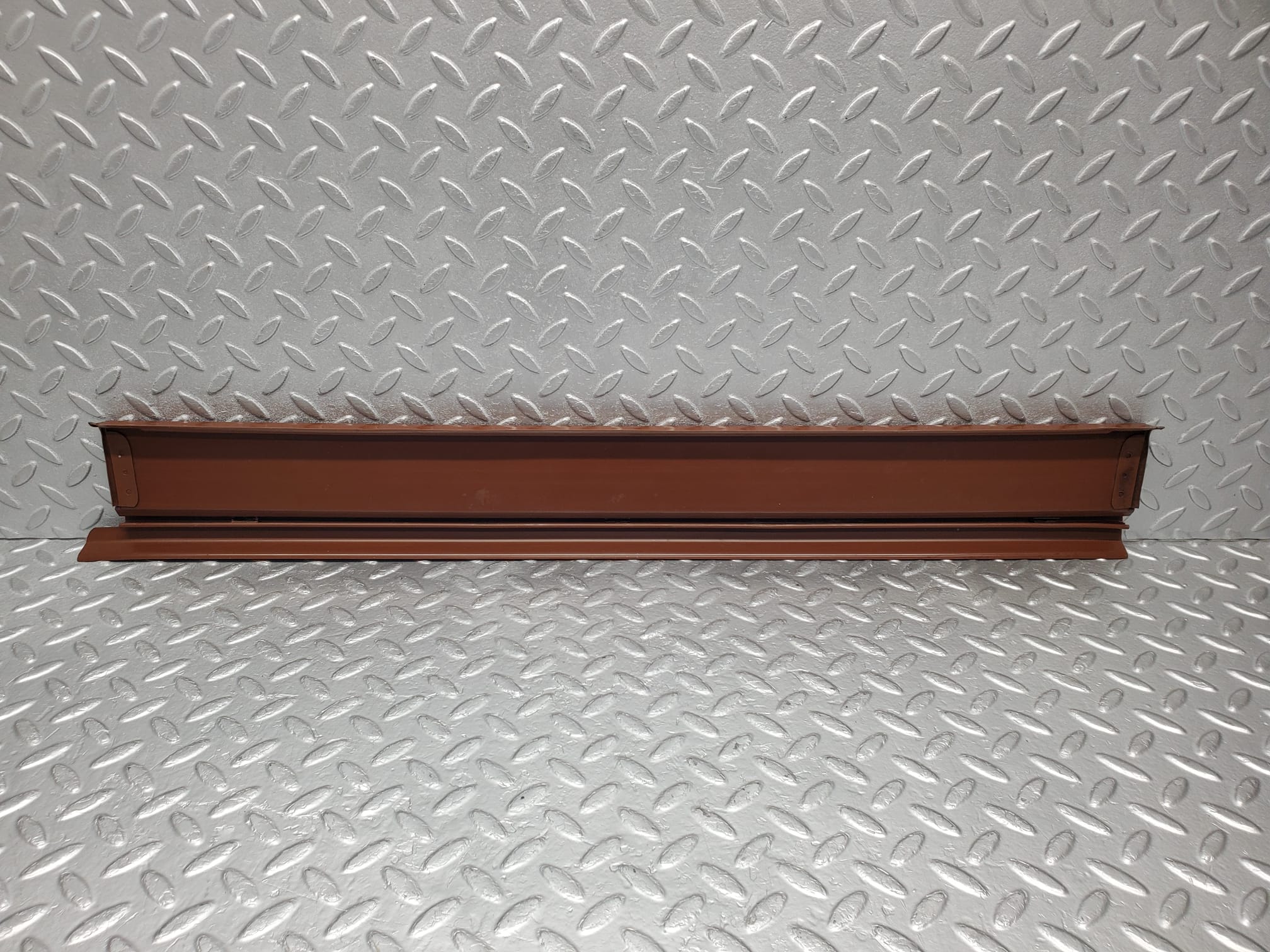 2149 Mercedes-Benz W116 350SE Front Left Door Sill
