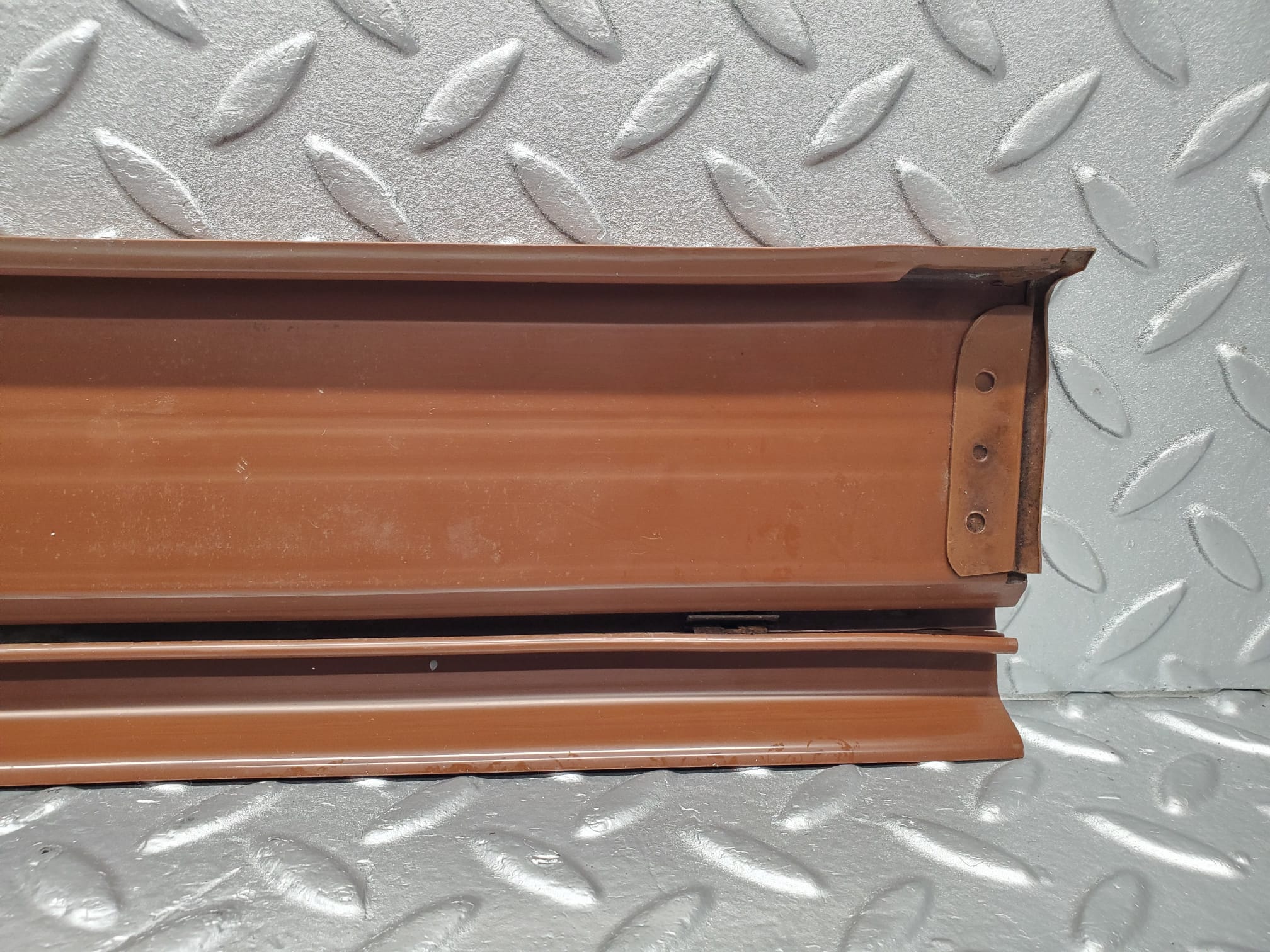 2149 Mercedes-Benz W116 350SE Front Left Door Sill