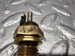 41343 Mercedes-Benz C107 R107 Coolant Temperature Sensor VDO