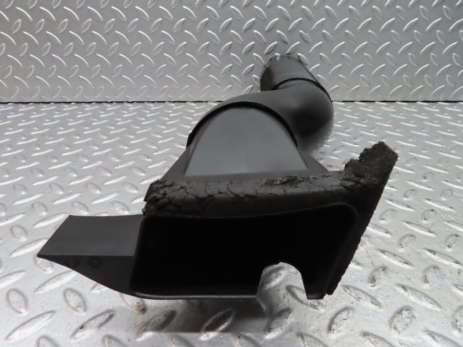 19345 Mercedes-Benz C140 CL420 Coupe Air Intake Hose Left Side 1190947582