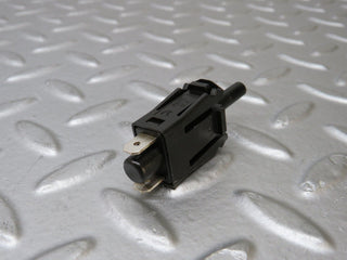 36916 Mercedes-Benz C126 420SEC Coupe Door Contact Switch 3x 0015458714