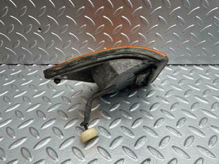 0040 Mercedes-Benz W116 350SE Left Front Indicator 1305233001