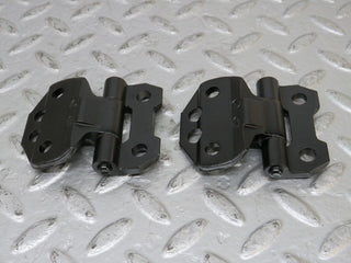 33895 Mercedes-Benz W124 260E Door Hinge Right Side