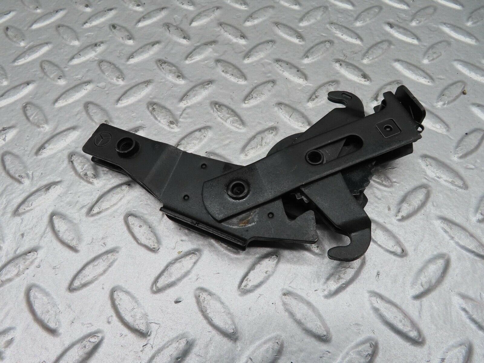 15118 Mercedes-Benz W140 S320 Handbrake Regulator 0004200879