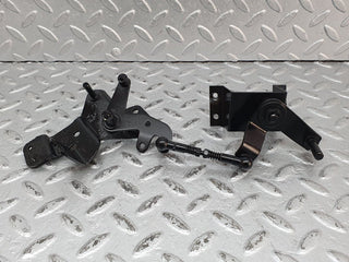 41240 Mercedes-Benz W126 300SE Throttle Linkage