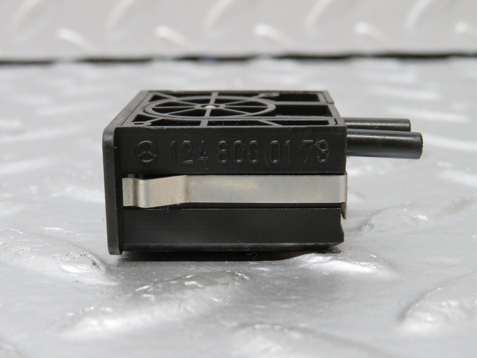 34074 Mercedes-Benz W124 260E Headlight Level Switch 1248000173