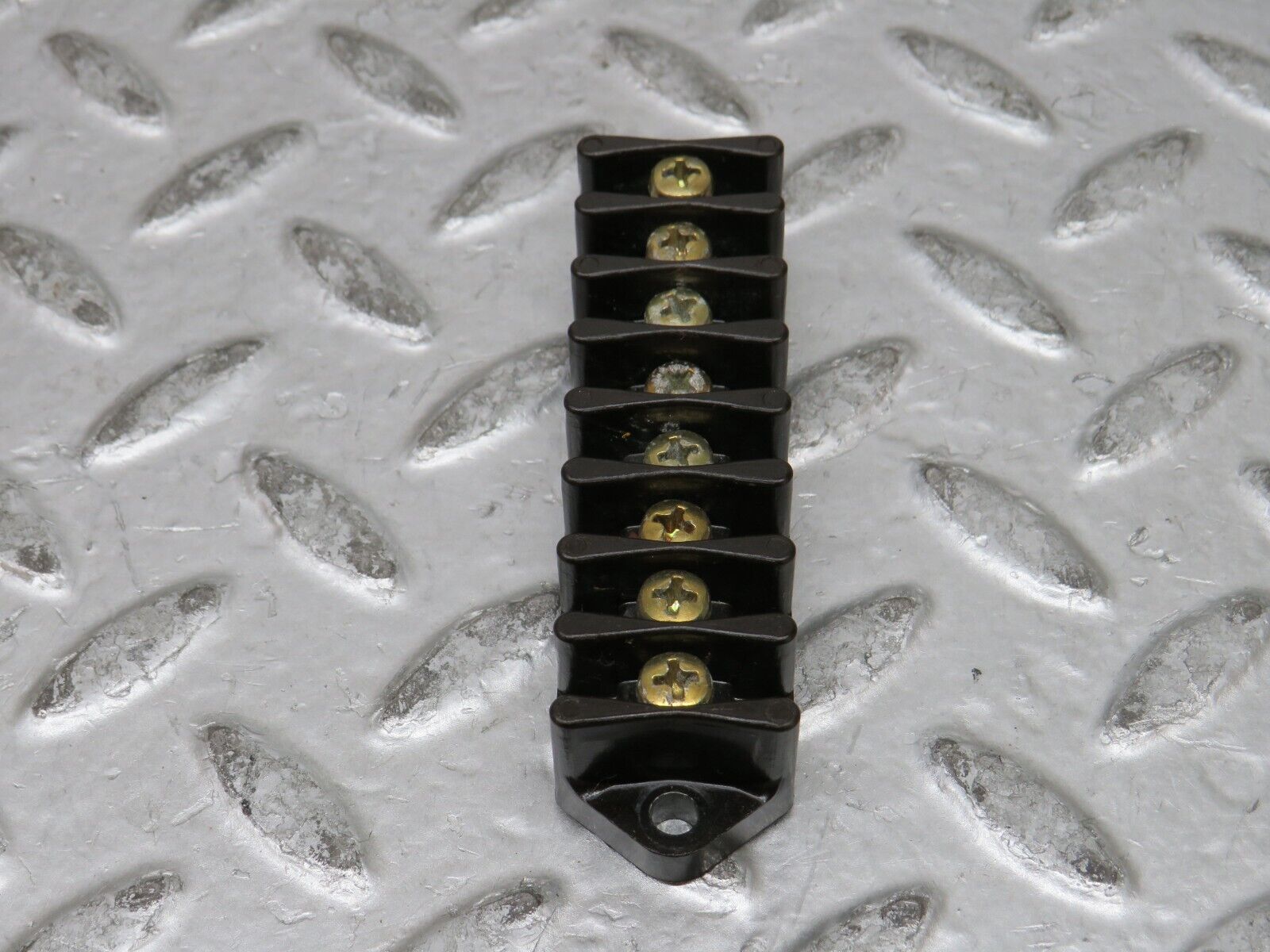 28492 Mercedes-Benz S123 240D Wagon Cable Wire Connector