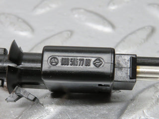 33472 Mercedes-Benz W202 C180 Brake Light Switch 0005457709