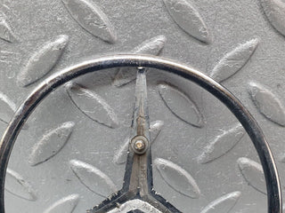 41206 Mercedes-Benz W126 300SE Trunk Lid Badge Emblem 1267580158