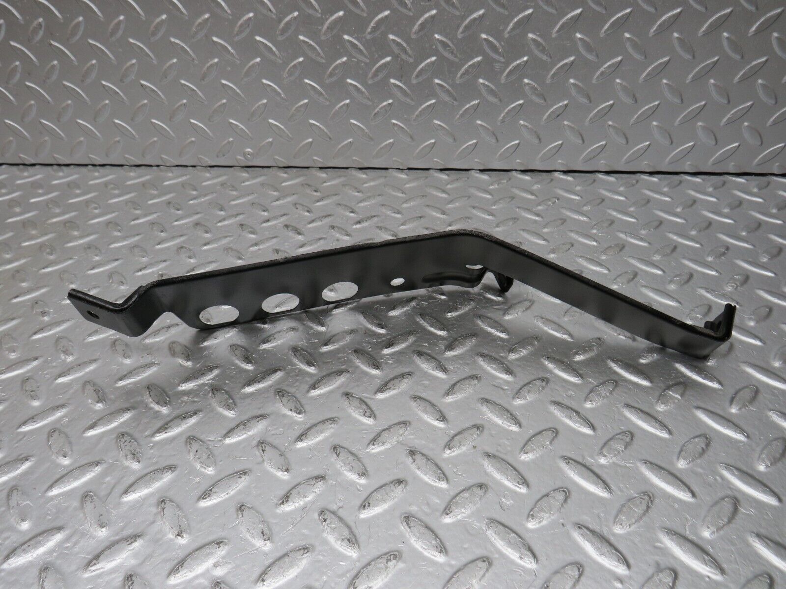33466 Mercedes-Benz W202 C180 Fuel Tank Holder Strap 2024700640
