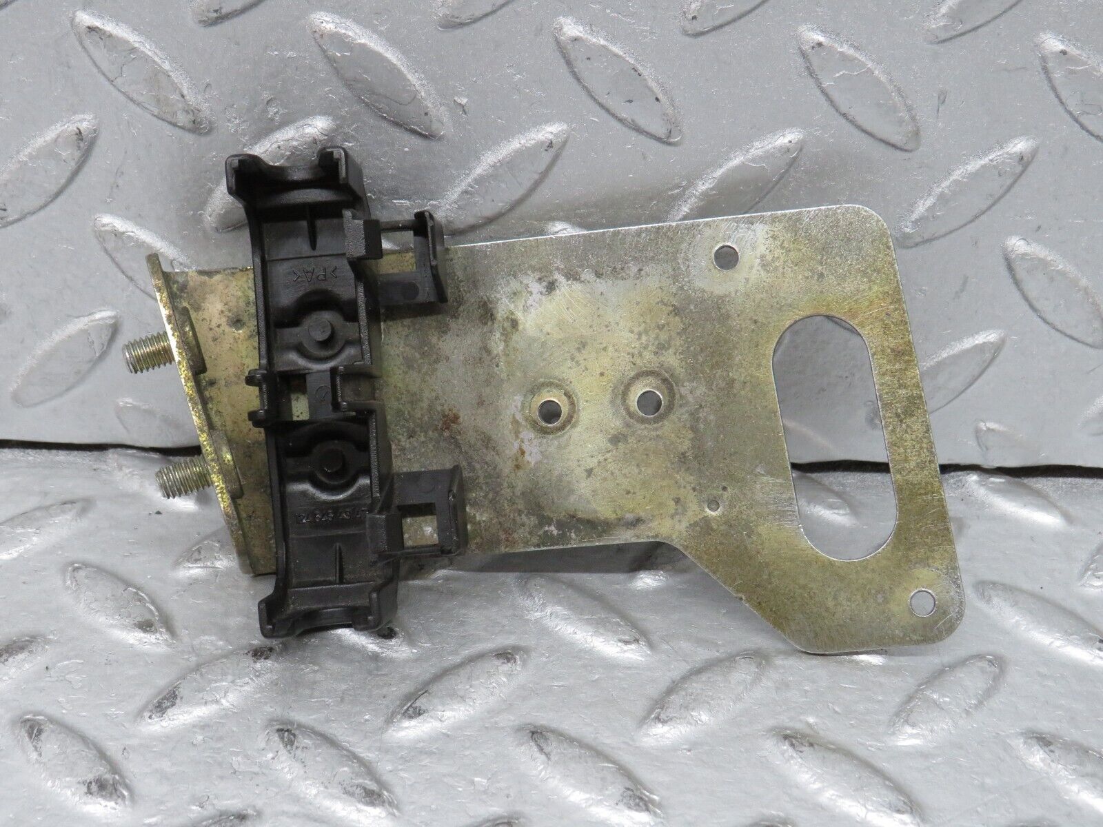 37993 Mercedes-Benz A124 320E Cabriolet ABS Cable Wire Bracket 1245454347