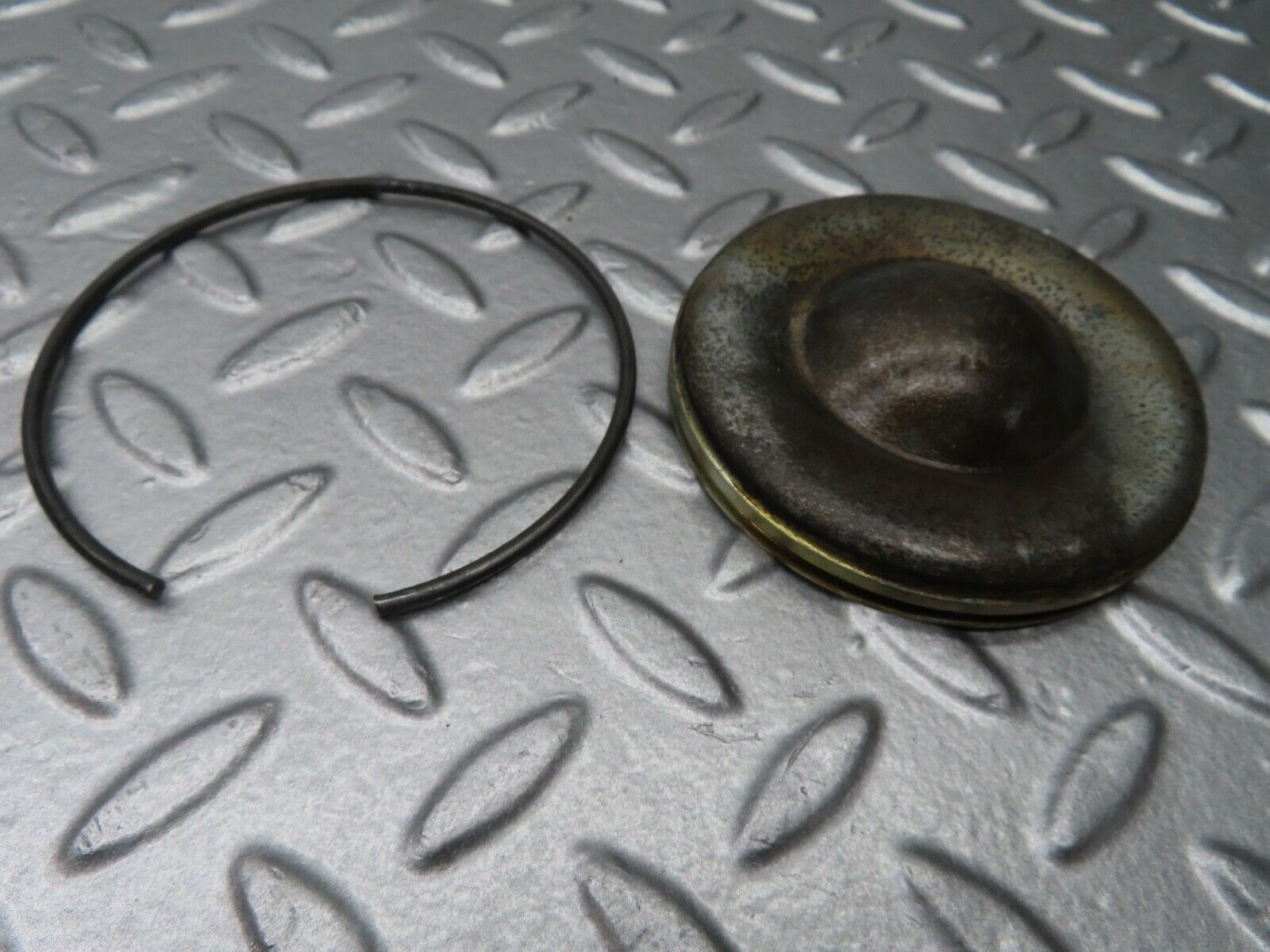 19778 Mercedes-Benz R107 450SL Automatic Gearbox Piston Cover Set
