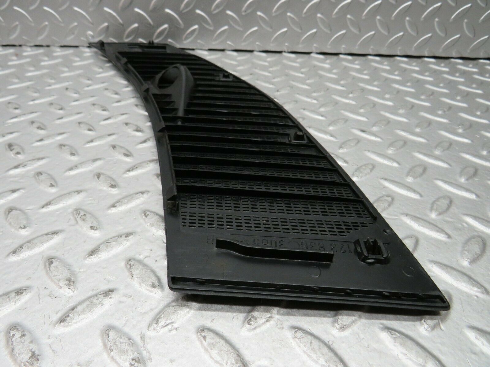 22058 Mercedes-Benz S123 280TE Wagon Air Intake Grill Right Side 1238363065