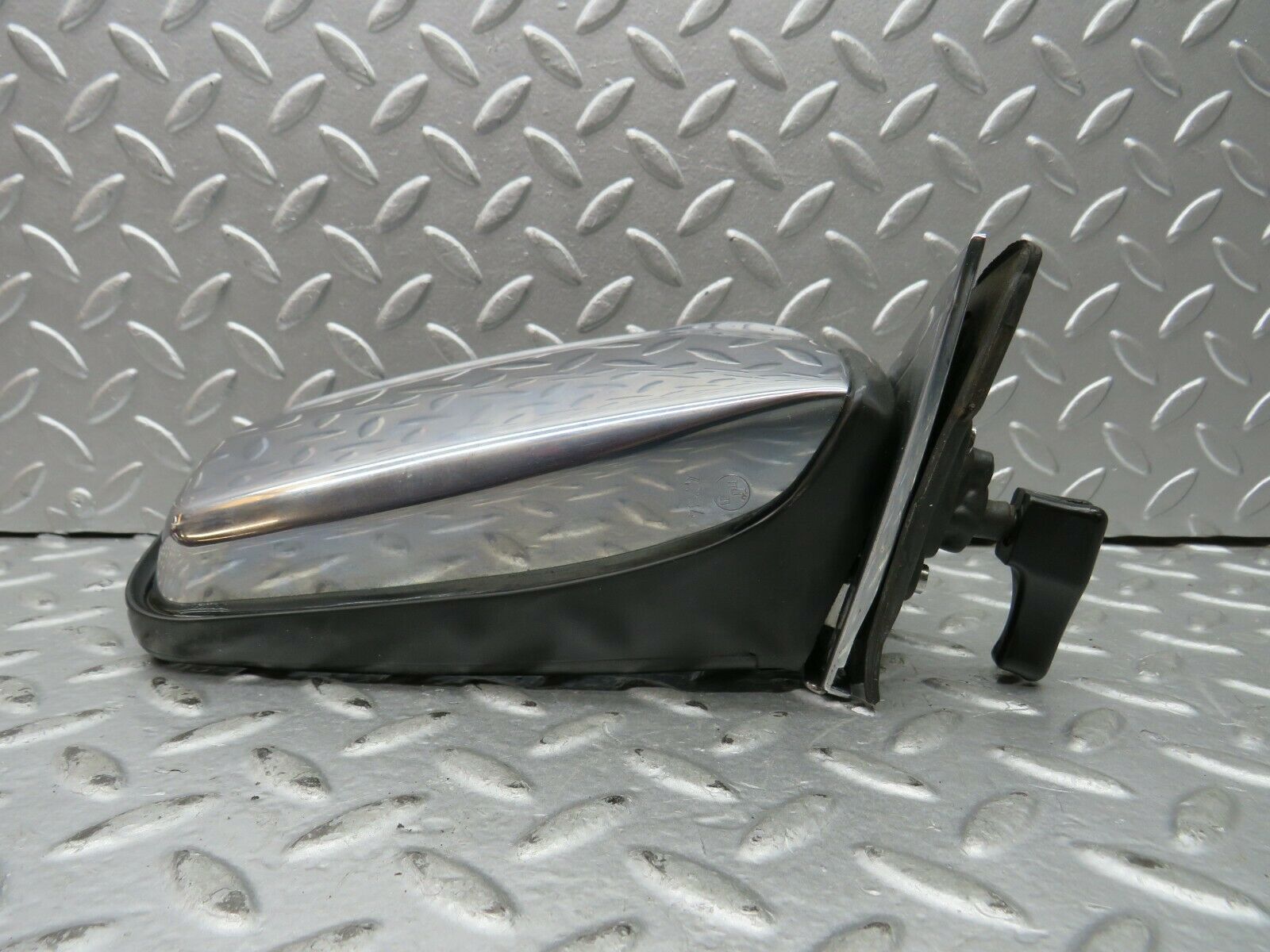 22200 Mercedes-Benz S123 280TE Wagon Right Wing Mirror 1238110461