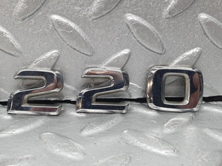41302 Mercedes-Benz S124 E220 Wagon Trunk Badge Emblem