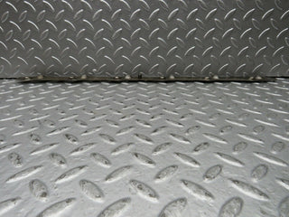 21753 Mercedes-Benz W126 300SE Camshaft Oil Tube