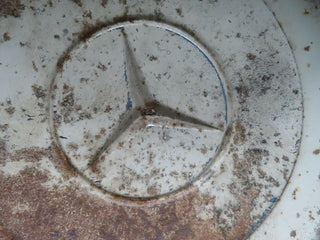 W113 Pagoda chrome wheel hub cap used OEM