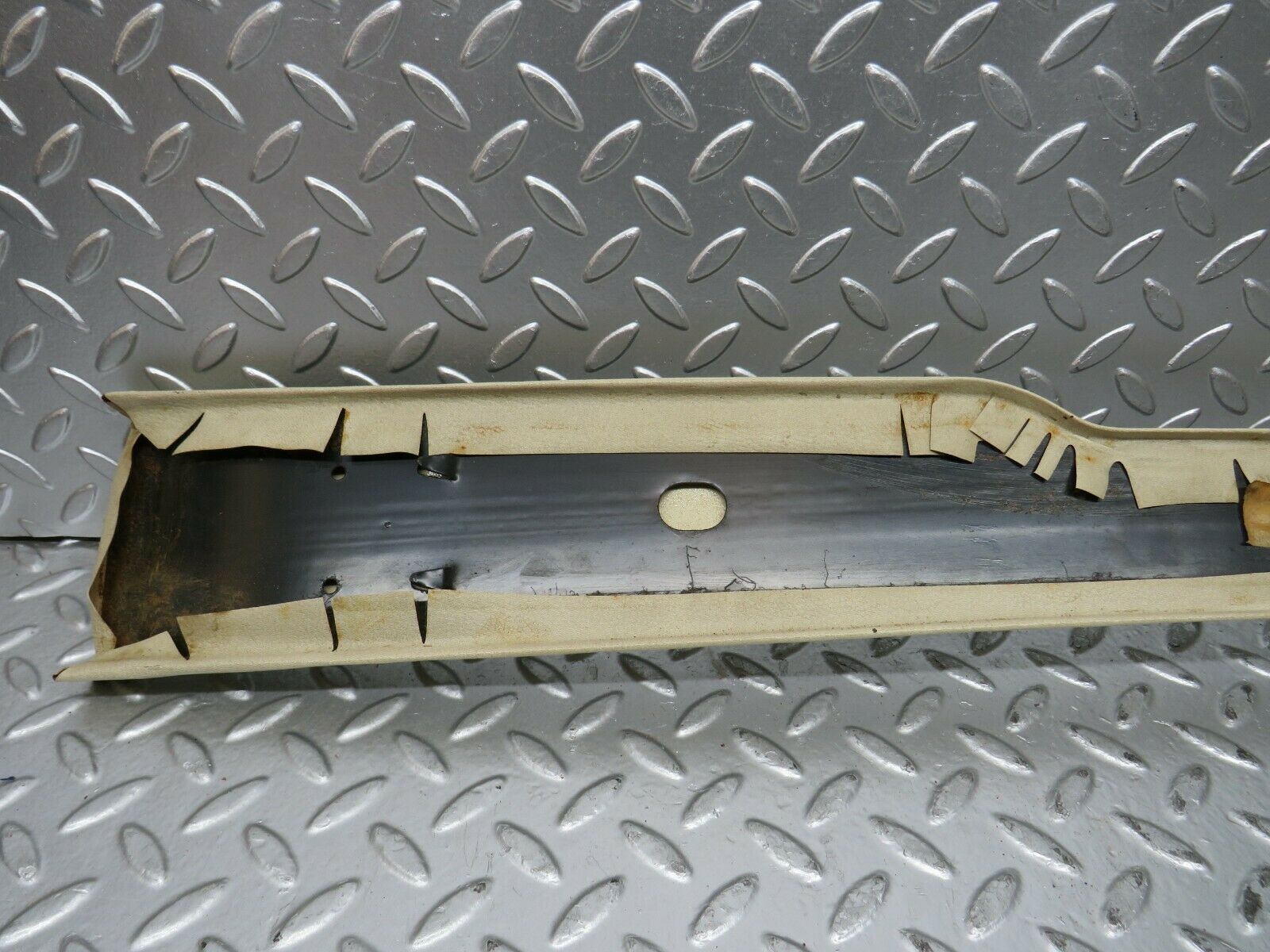 23445 Mercedes-Benz W114 280E B Pillar Cover Left Side Cream