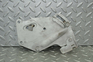W116 power steering pump bracket used OEM