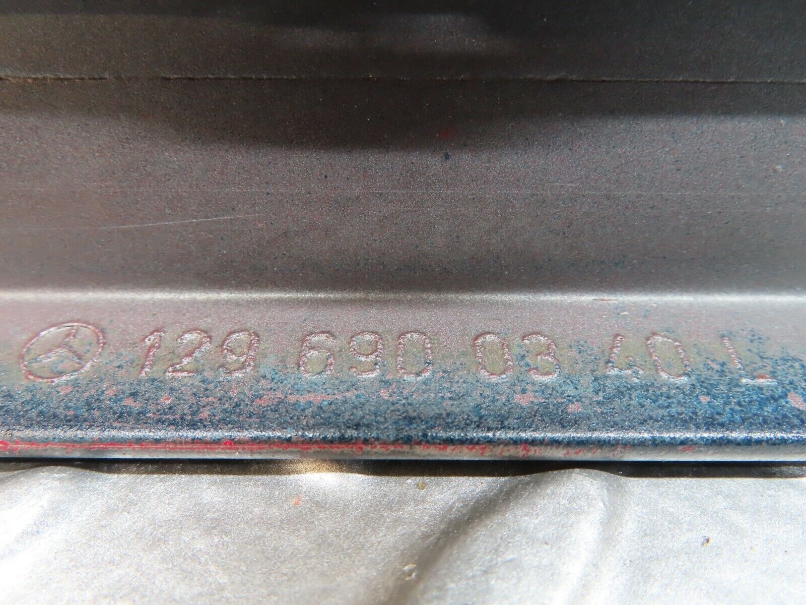 19970 Mercedes-Benz R129 300SL Coupe Left Door Lower Moulding 1296900340